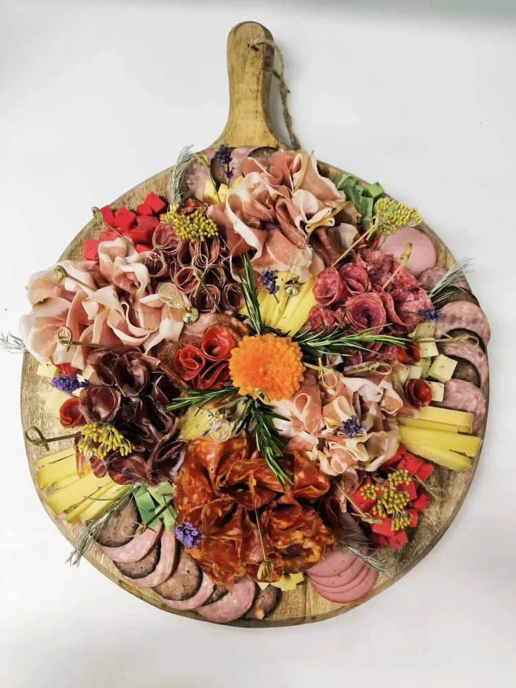 artisan charcutier